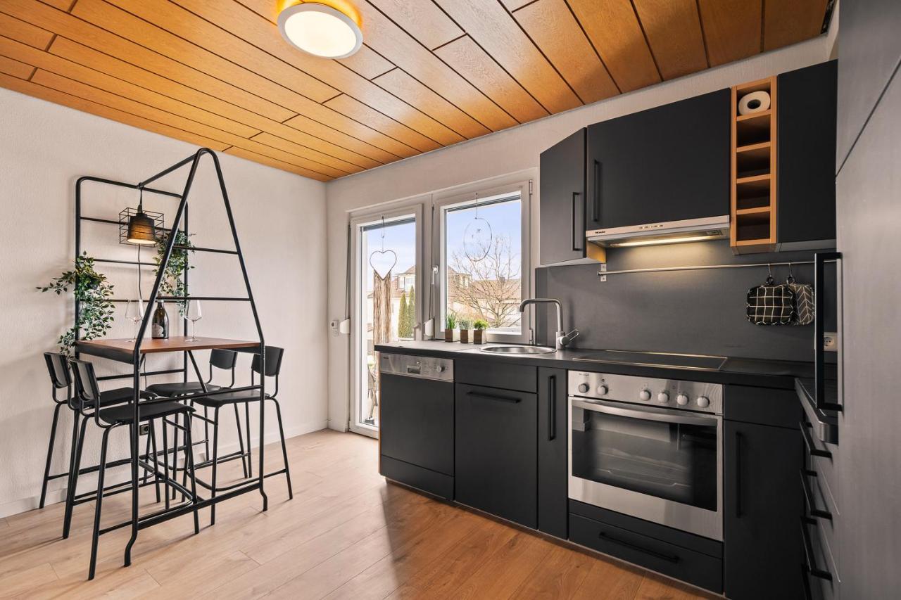 Apartment Fuer Bis Zu 6 Personen Mit Terrasse Und Klima Фрідріхсгафен Екстер'єр фото